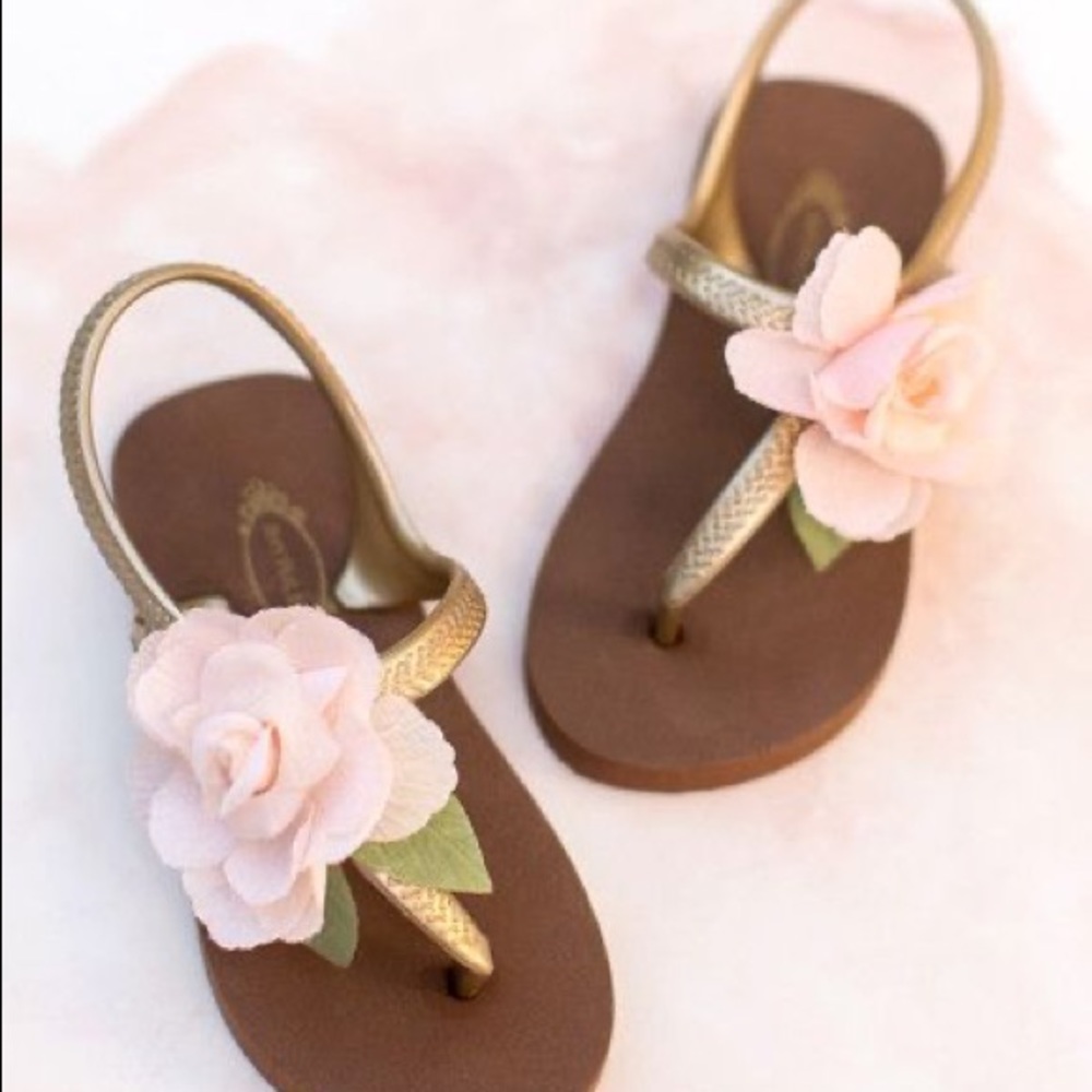 Joyfolie Pink Flower Sandals Youth Size 1/2 NWT